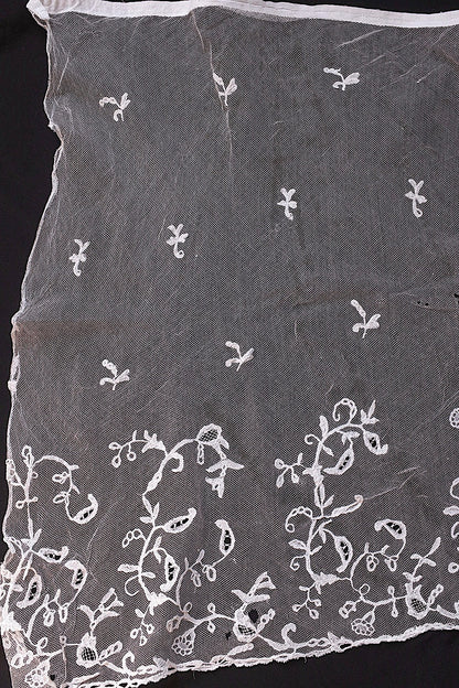 アンティークレースベール/dentelle ancienne/antique lace .FR a l'epoque