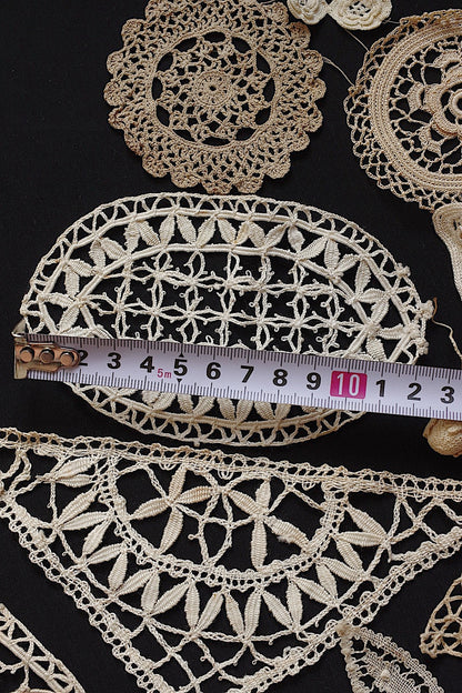 アンティークレースモチーフ1/dentelle ancienne/antique lace .FR a l'epoque
