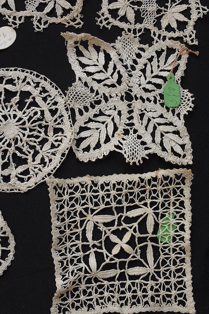 アンティークレースモチーフ3/dentelle ancienne/antique lace .FR a l'epoque