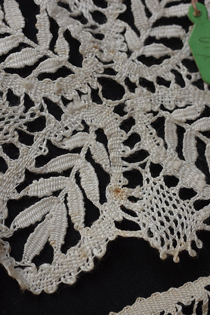 アンティークレースモチーフ3/dentelle ancienne/antique lace .FR a l'epoque