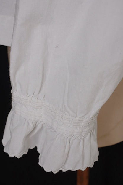アンティークブラウス/vêtement ancien/antique blouse .FR a l'epoque