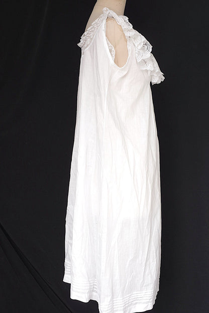 アンティークワンピース/vêtement ancien/antique dress .FR a l'epoque