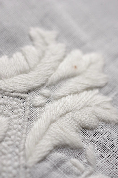 アンティーク刺繍ハンカチ3/dentelle ancienne /antique .FR a l'epoque