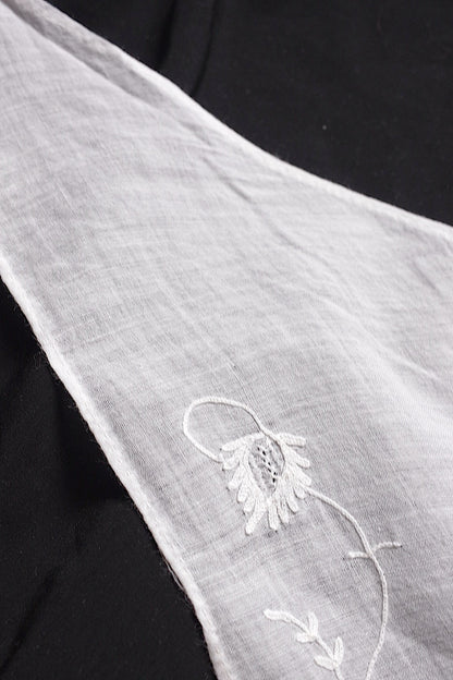 アンティーク刺繍バンダナ/fichu /antique .FR a l'epoque