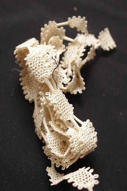 アンティークレーステープ＋クロシェ/dentelle ancienne  /antique lace .FR a l'epoque