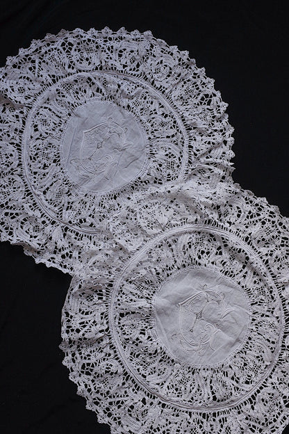 アンティーク刺繍素材用/dentelle ancienne  /antique lace .FR a l'epoque