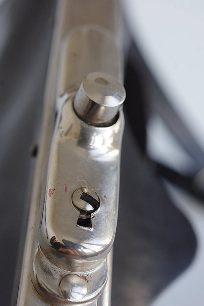 ヴィンテージバッグ/sac vintage　くろ .FR a l'epoque