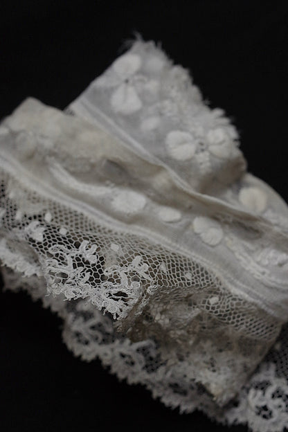 アンティークレース刺繍/dentelle ancienne/antique lace .FR a l'epoque