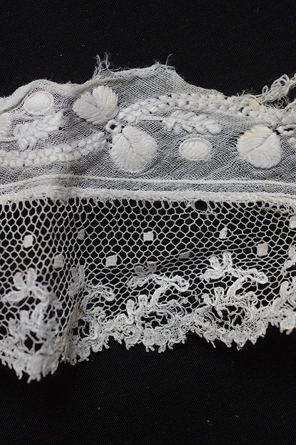 アンティークレース刺繍/dentelle ancienne/antique lace .FR a l'epoque