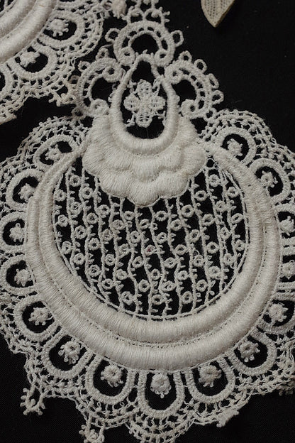 アンティークレースモチーフ/dentelle ancienne/antique lace .FR a l'epoque