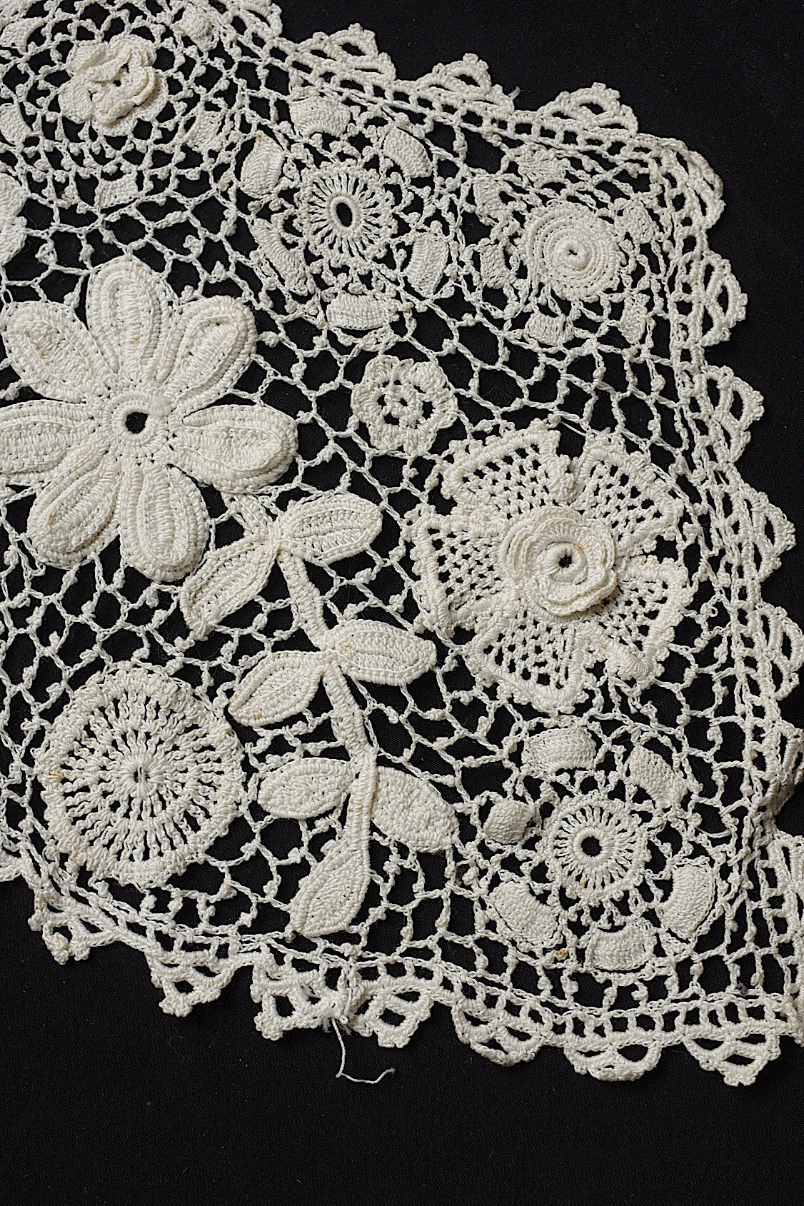 アンティークレース襟クロシェ/dentelle ancienne/antique lace .FR a l'epoque