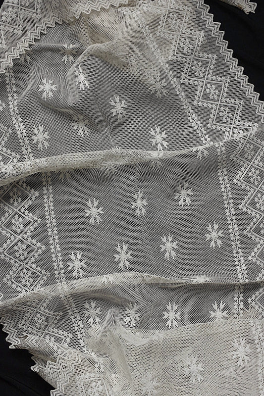 アンティークカーテン/linge de maison .FR a l'epoque