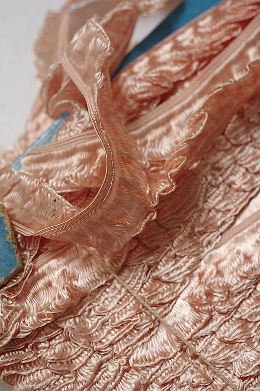 アンティークリボン/ruban/antique ribbon1 .FR a l'epoque