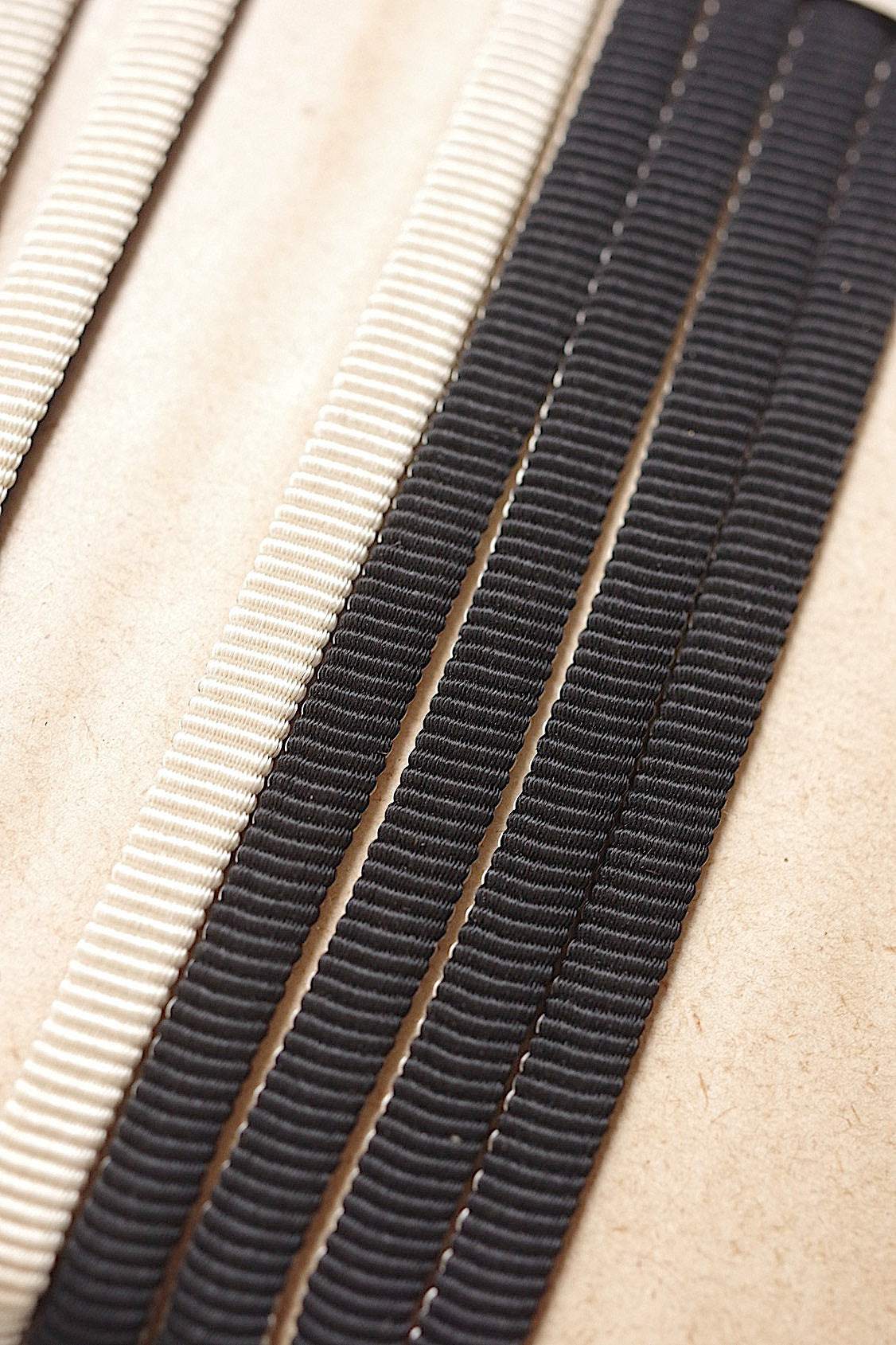 アンティークリボン黒白/ruban/antique ribbon4 .FR a l'epoque