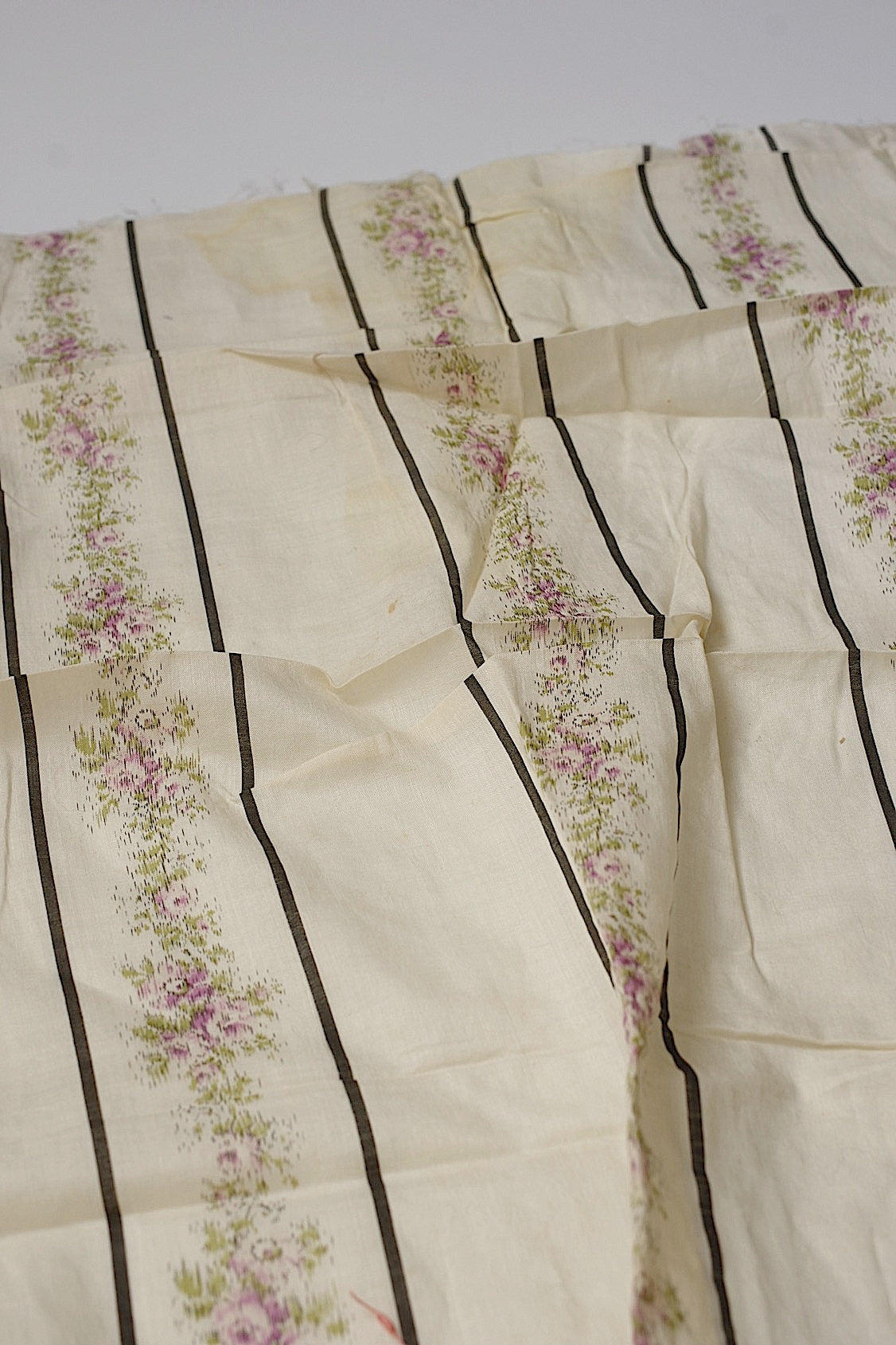 アンティーク生地ハギレ/tissu/antique .FR a l'epoque