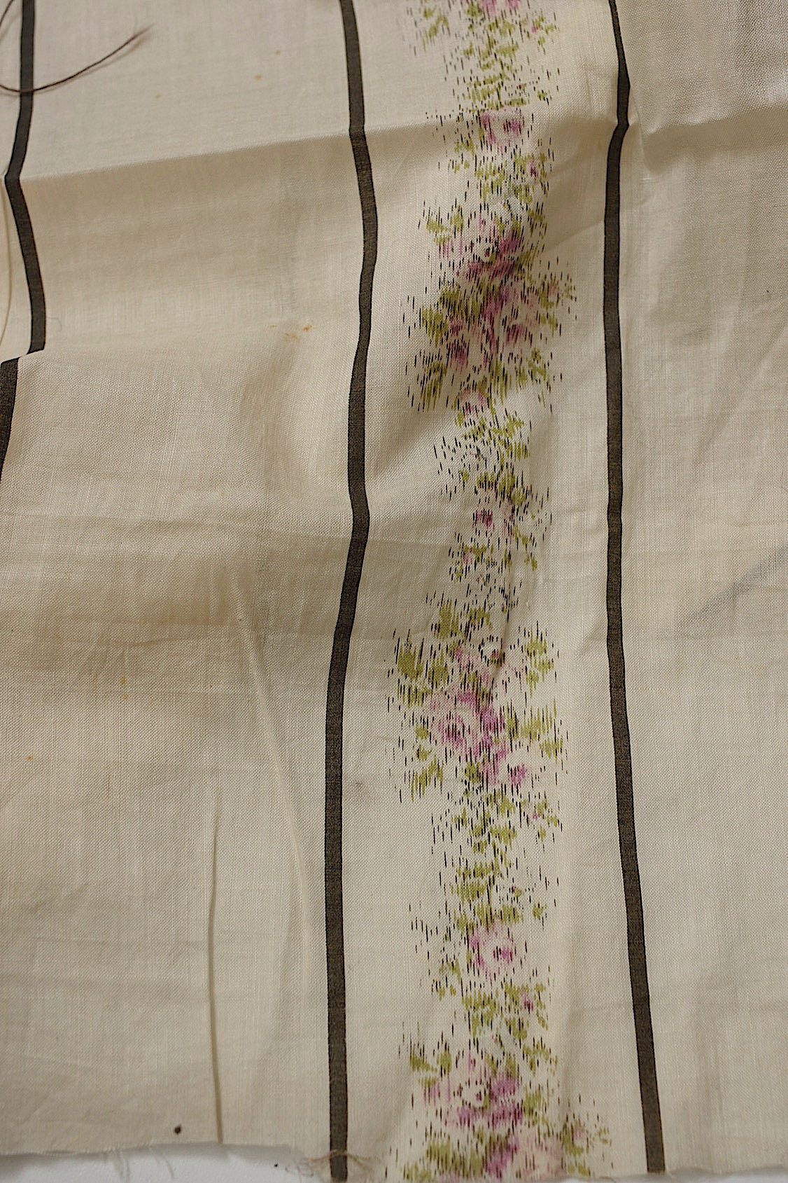 アンティーク生地ハギレ/tissu/antique .FR a l'epoque