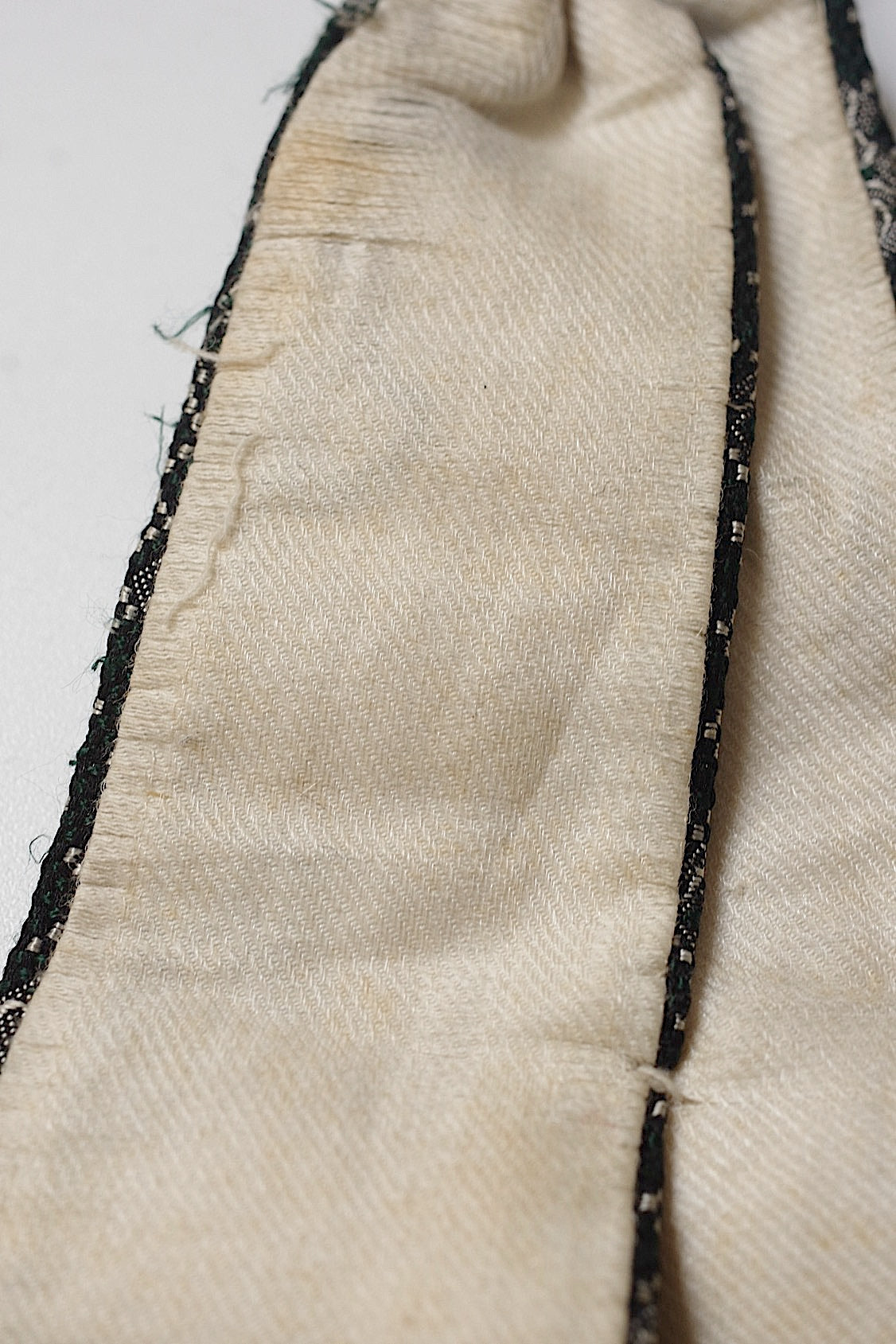 アンティークタイ/cravate monsieur/antique 1 .FR a l'epoque