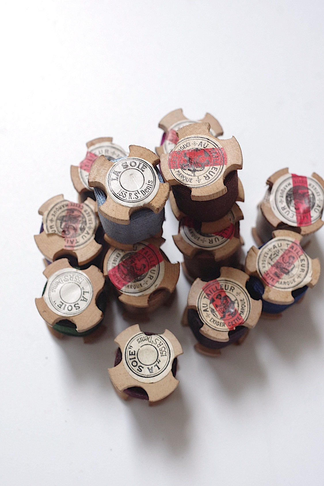 アンティークボビン/bobbin/antique .FR a l'epoque