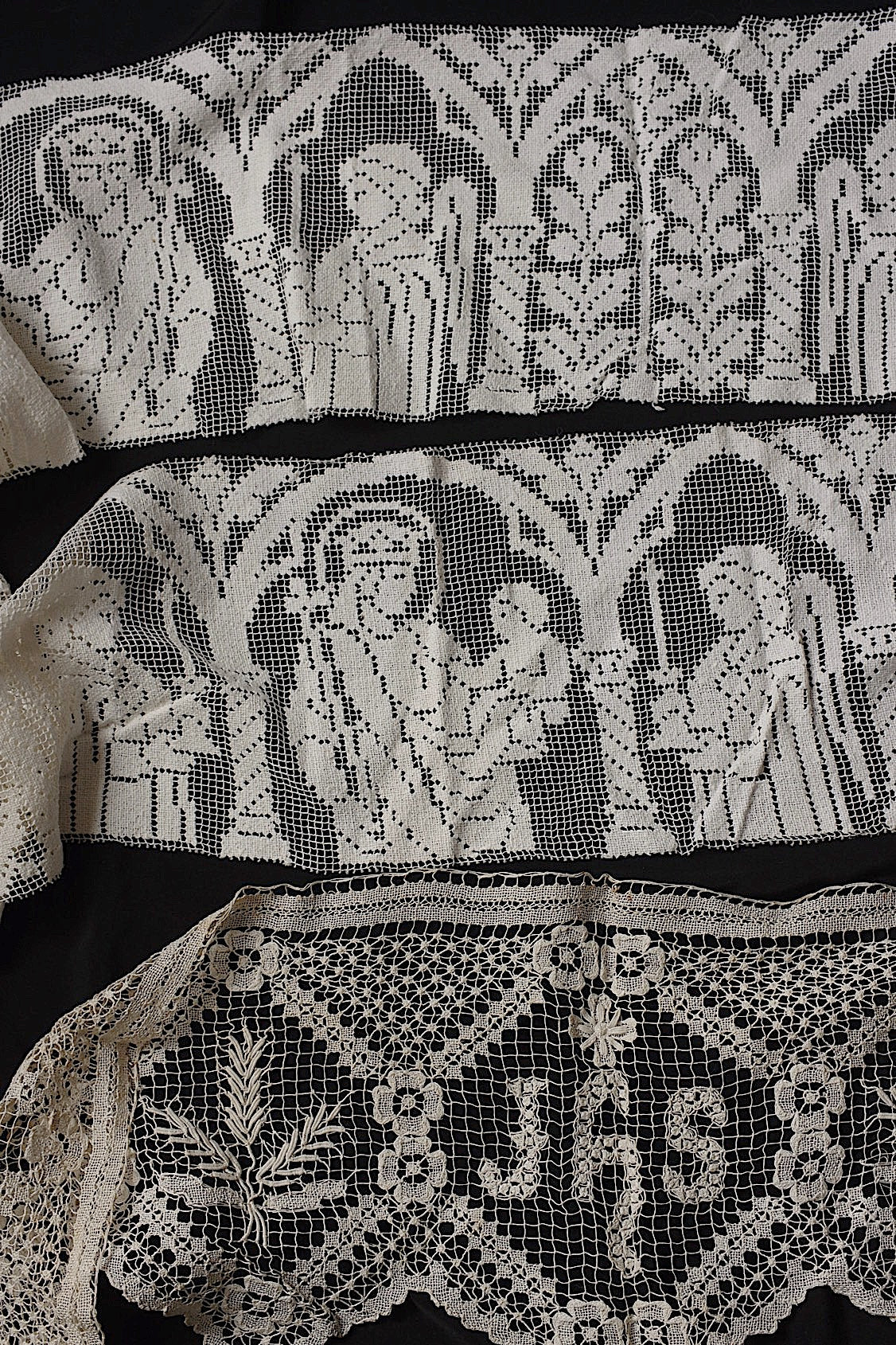 アンティークレース フィレ/dentelle ancienne/antique lace .FR a l'epoque