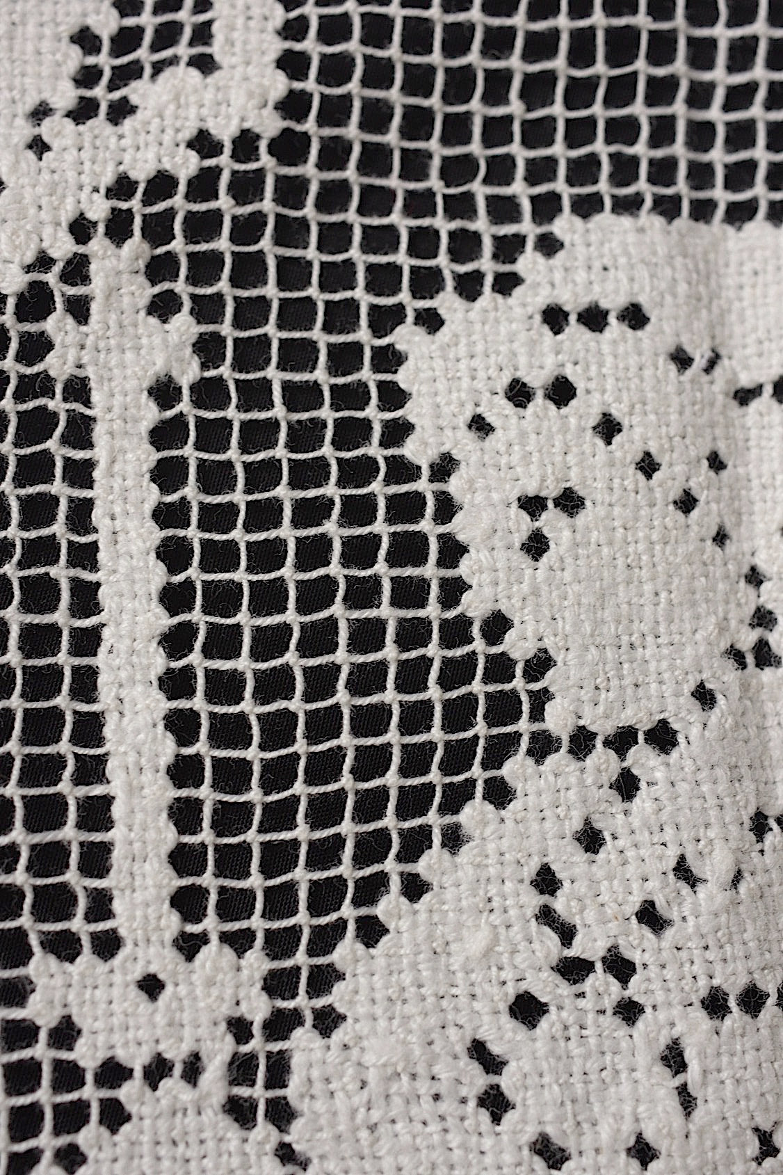 アンティークレース フィレ/dentelle ancienne/antique lace .FR a l'epoque