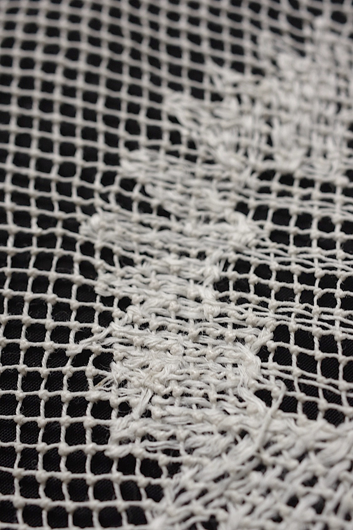 アンティークレース225cm/dentelle ancienne/antique lace .FR a l'epoque