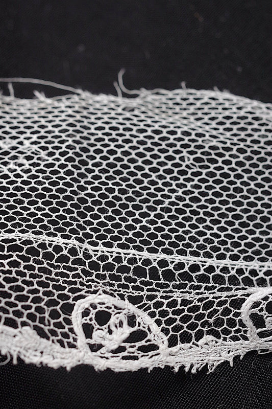 アンティークレース４種/dentelle ancienne/antique lace .FR a l'epoque