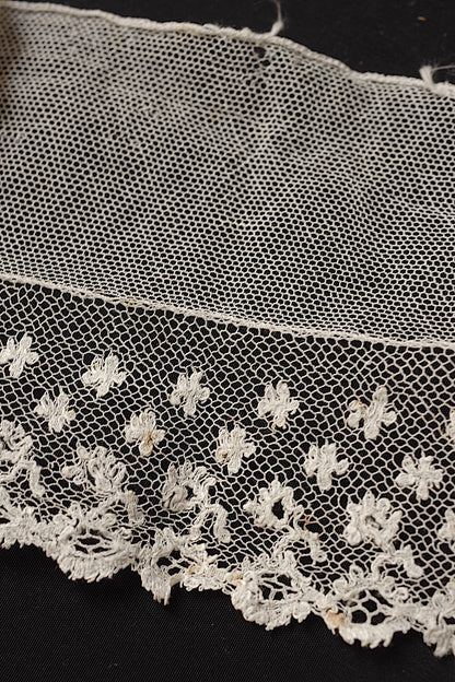 アンティークレース3種/dentelle ancienne/antique lace .FR a l'epoque