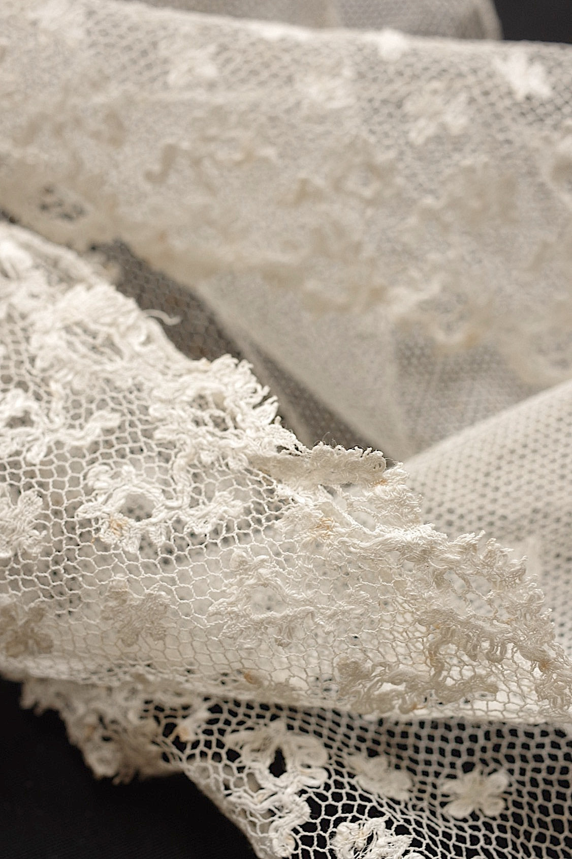 アンティークレース3種/dentelle ancienne/antique lace .FR a l'epoque