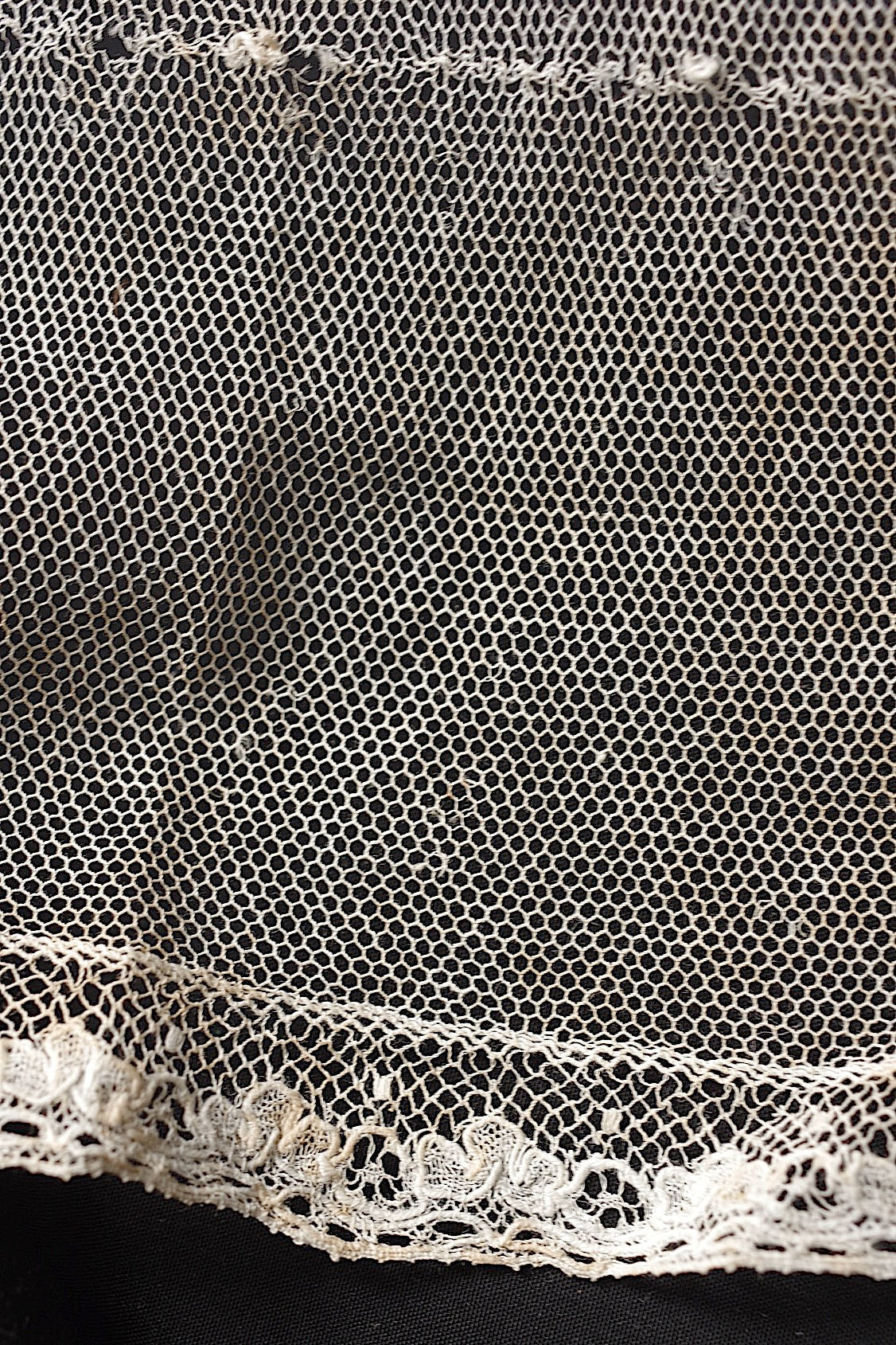 アンティークレース3種/dentelle ancienne/antique lace .FR a l'epoque