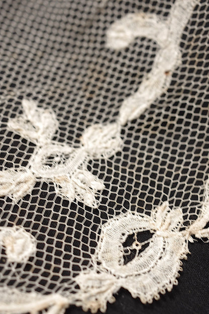 アンティークレース２種/dentelle ancienne/antique lace .FR a l'epoque