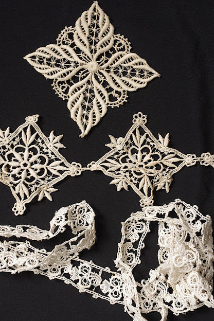 アンティークレース２種/dentelle ancienne/antique lace .FR a l'epoque