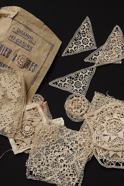 アンティークレースモチーフ33個/dentelle ancienne/antique lace .FR a l'epoque