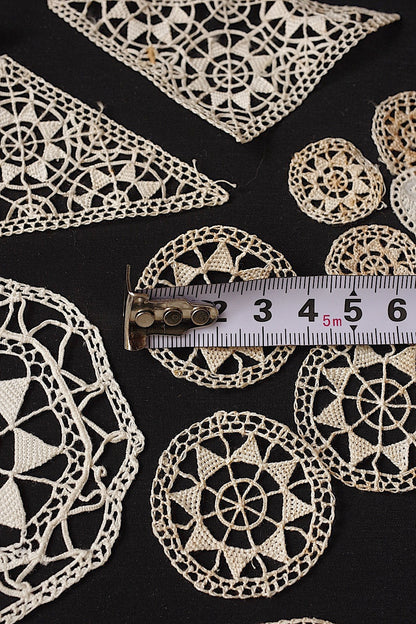 アンティークレースモチーフ33個/dentelle ancienne/antique lace .FR a l'epoque
