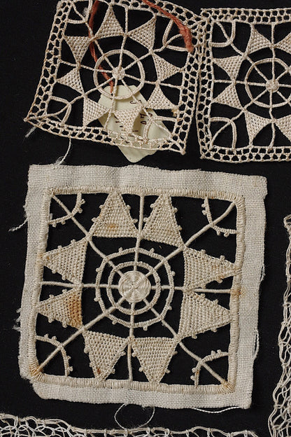 アンティークレースモチーフ33個/dentelle ancienne/antique lace .FR a l'epoque