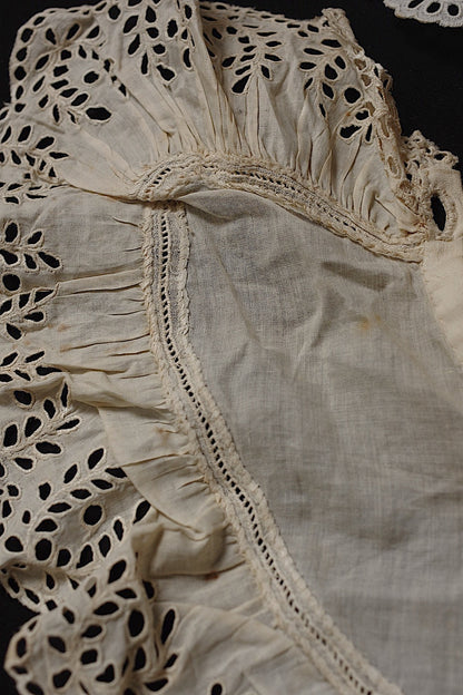 アンティークレース小さな襟/dentelle ancienne/antique lace .FR a l'epoque