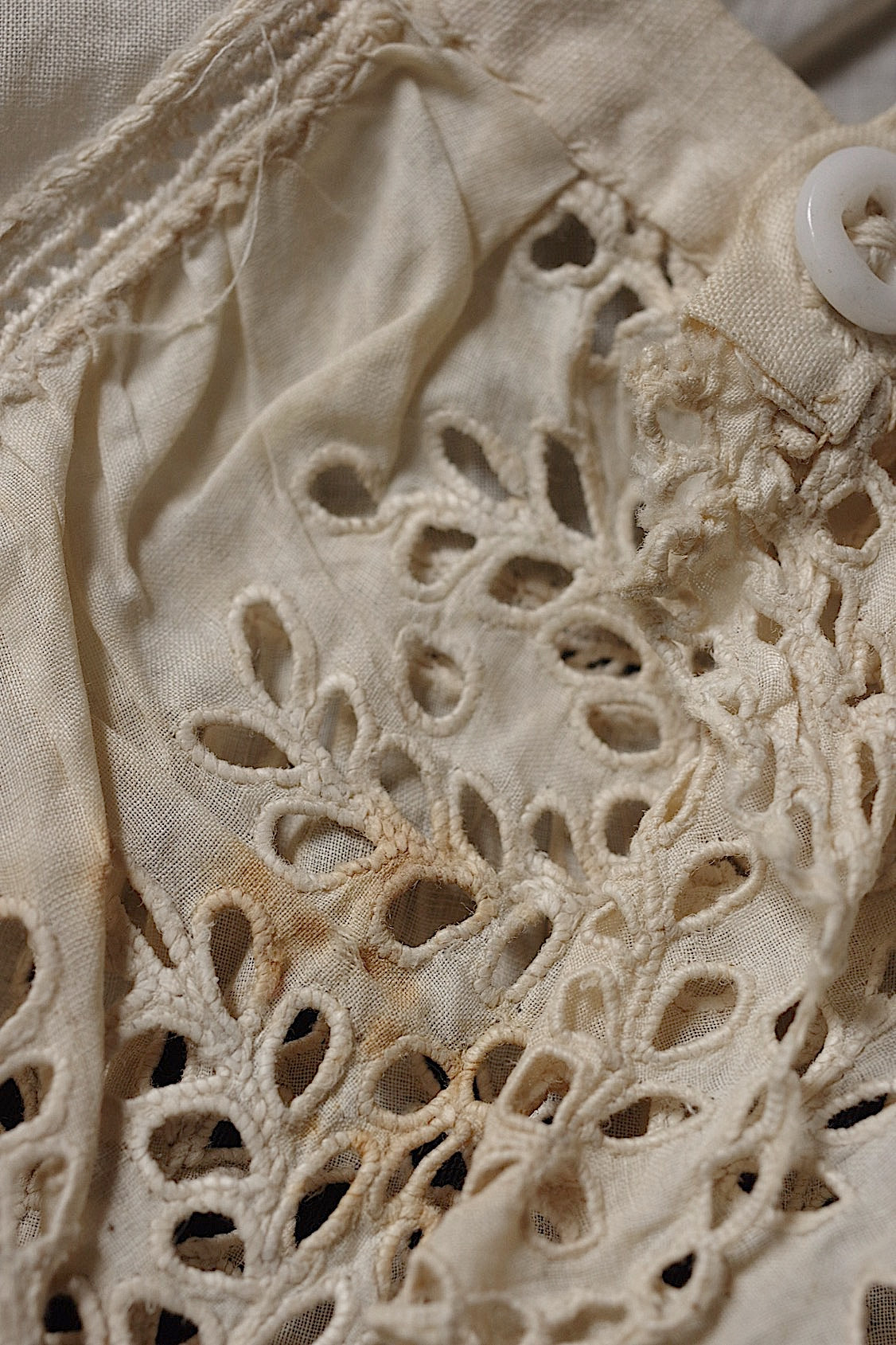 アンティークレース小さな襟/dentelle ancienne/antique lace .FR a l'epoque