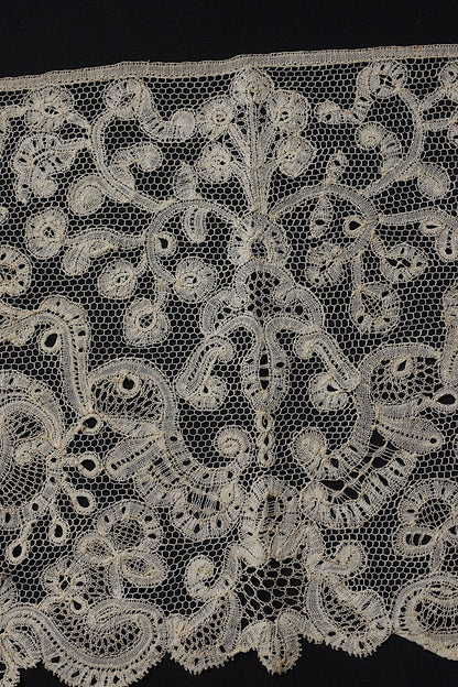 アンティークボビンレース/dentelle ancienne/antique lace .FR a l'epoque