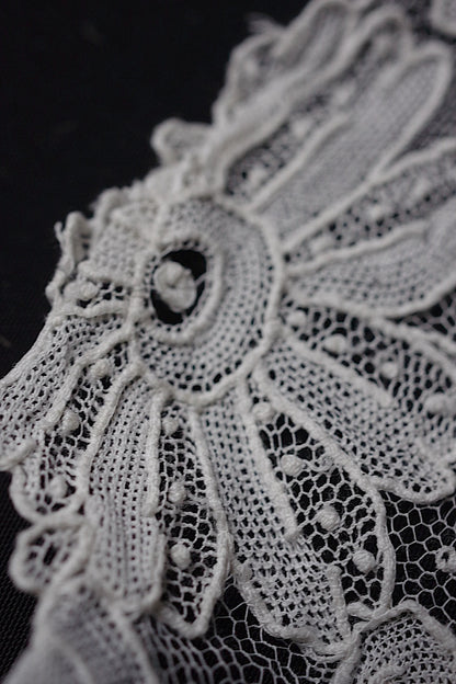 アンティークレース　ホニトンMIX/dentelle ancienne/antique lace .FR a l'epoque