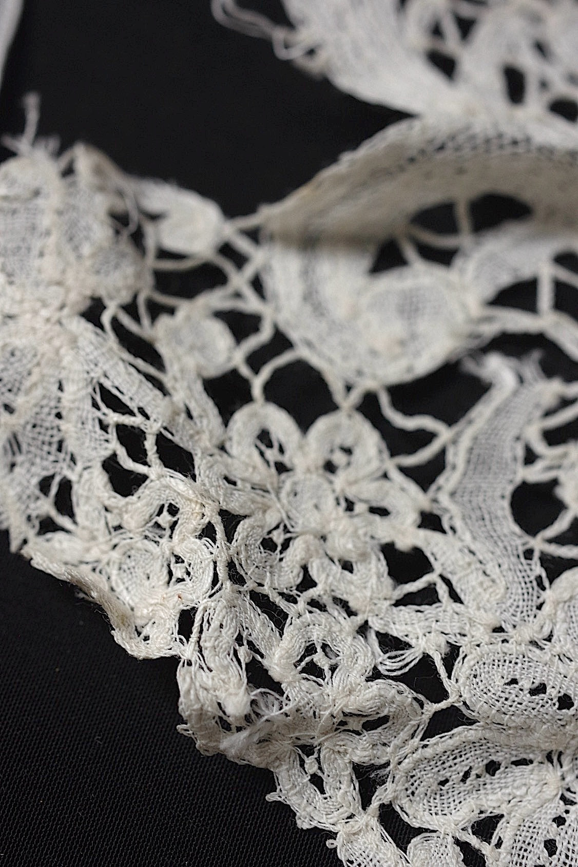 アンティークレース　ホニトンMIX/dentelle ancienne/antique lace .FR a l'epoque