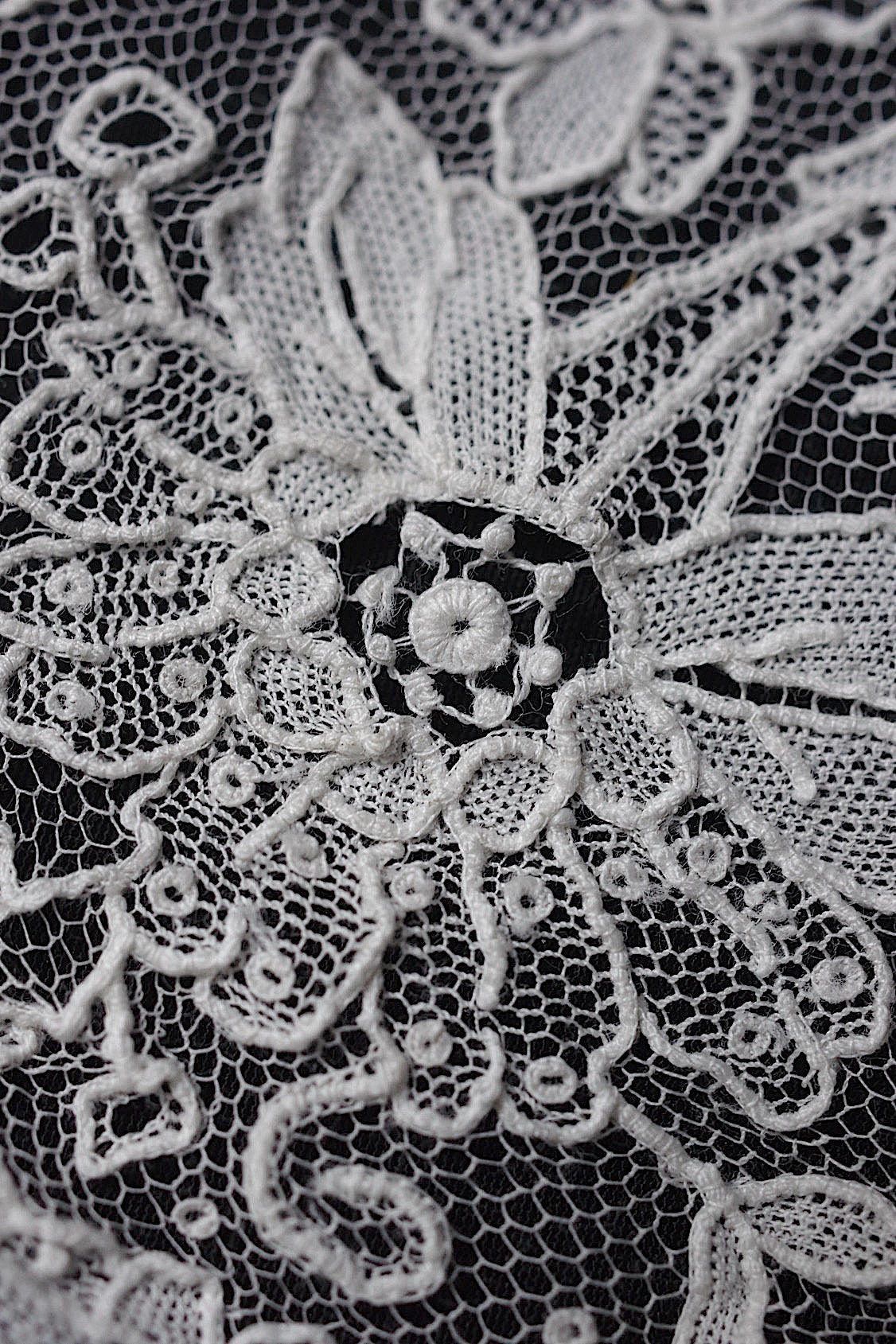 アンティークレース　ホニトンMIX/dentelle ancienne/antique lace .FR a l'epoque