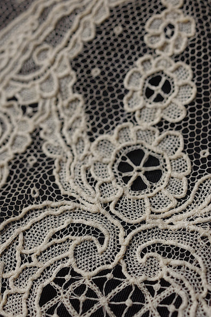アンティークレースブリュクセル/dentelle ancienne/antique lace .FR a l'epoque