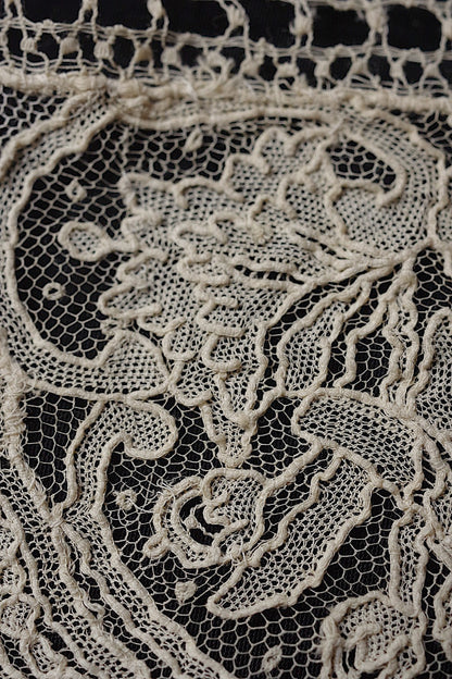 アンティークレースブリュクセル/dentelle ancienne/antique lace .FR a l'epoque