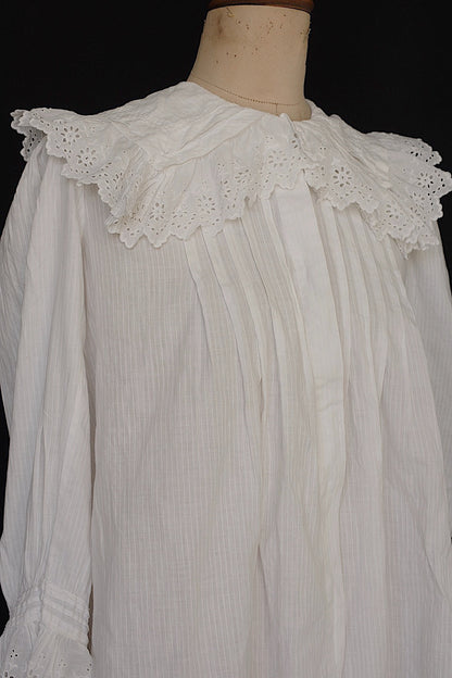 アンティークブラウス1/vêtement  ancien/ .FR a l'epoque