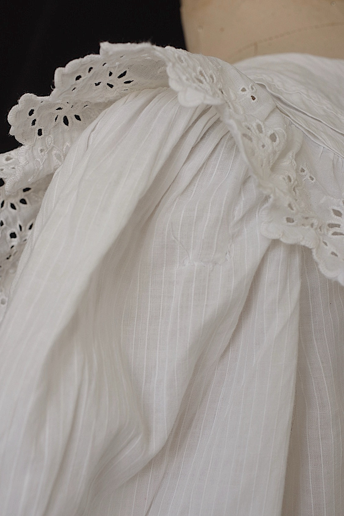 アンティークブラウス1/vêtement  ancien/ .FR a l'epoque