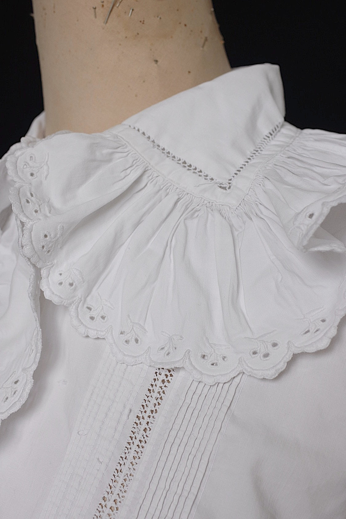 アンティークブラウス2/vêtement  ancien/ .FR a l'epoque