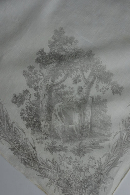 アンティークスカーフ/fichu ancien .FR a l'epoque