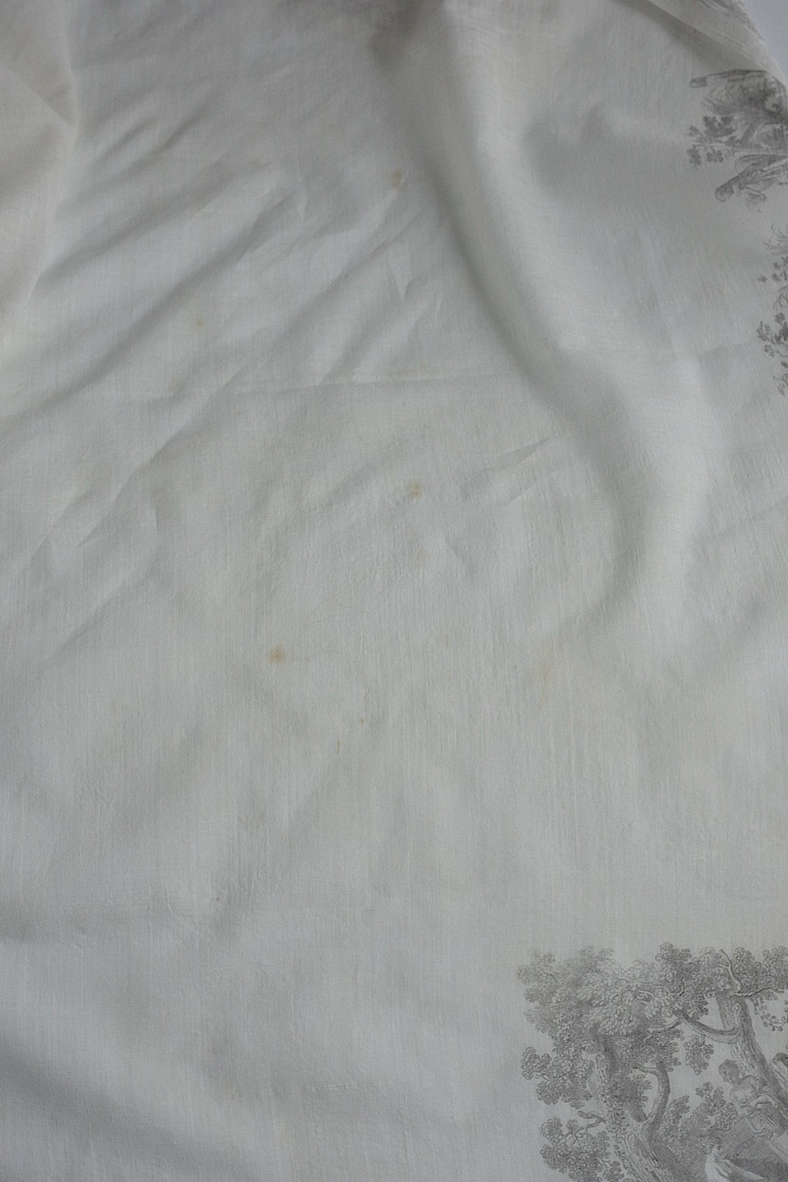 アンティークスカーフ/fichu ancien .FR a l'epoque