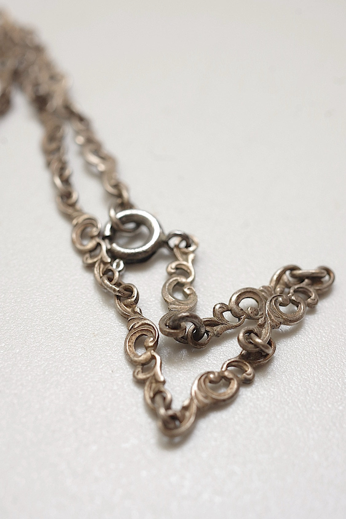 アンティークネックレス/collier antique .FR a l'epoque