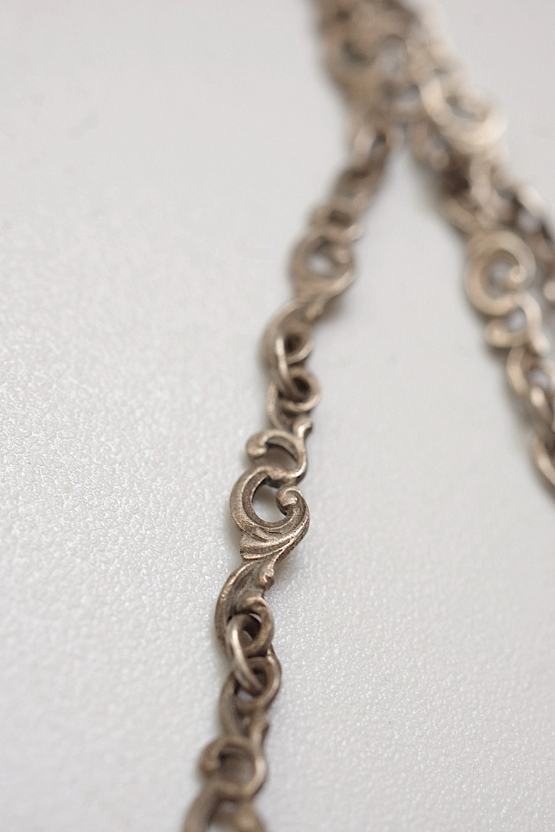 アンティークネックレス/collier antique .FR a l'epoque