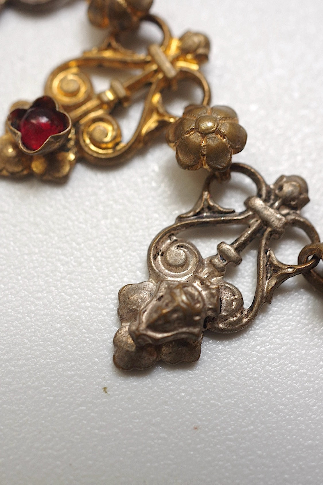 アンティークネックレス/collier antique .FR a l'epoque